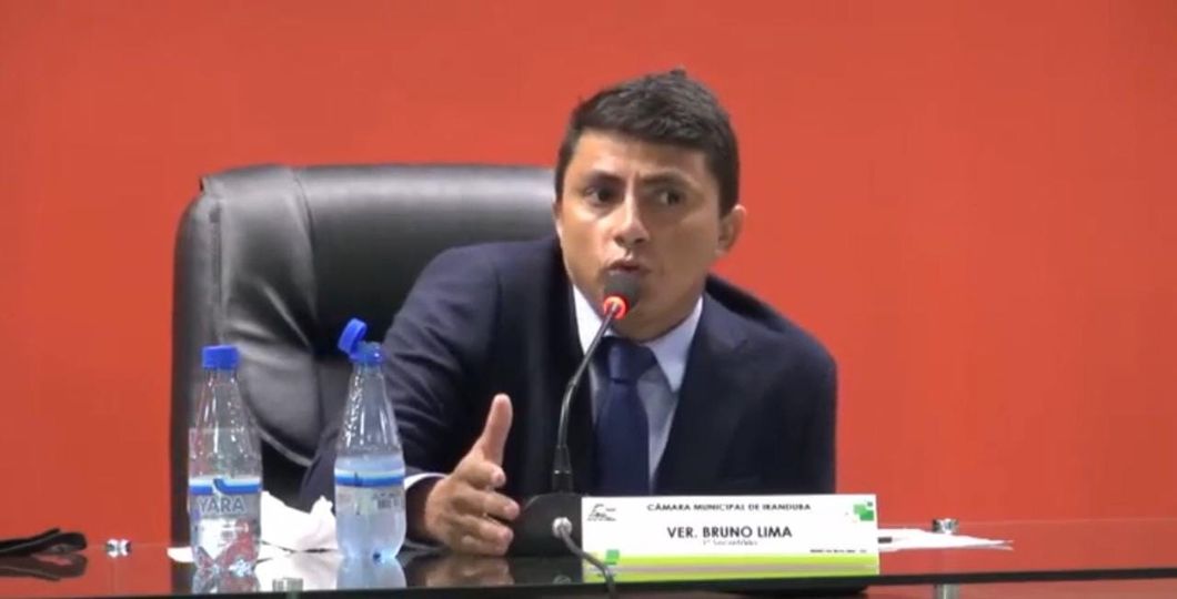 Vereador Bruno Lima solicita limpeza pública para o ramal do Areal.